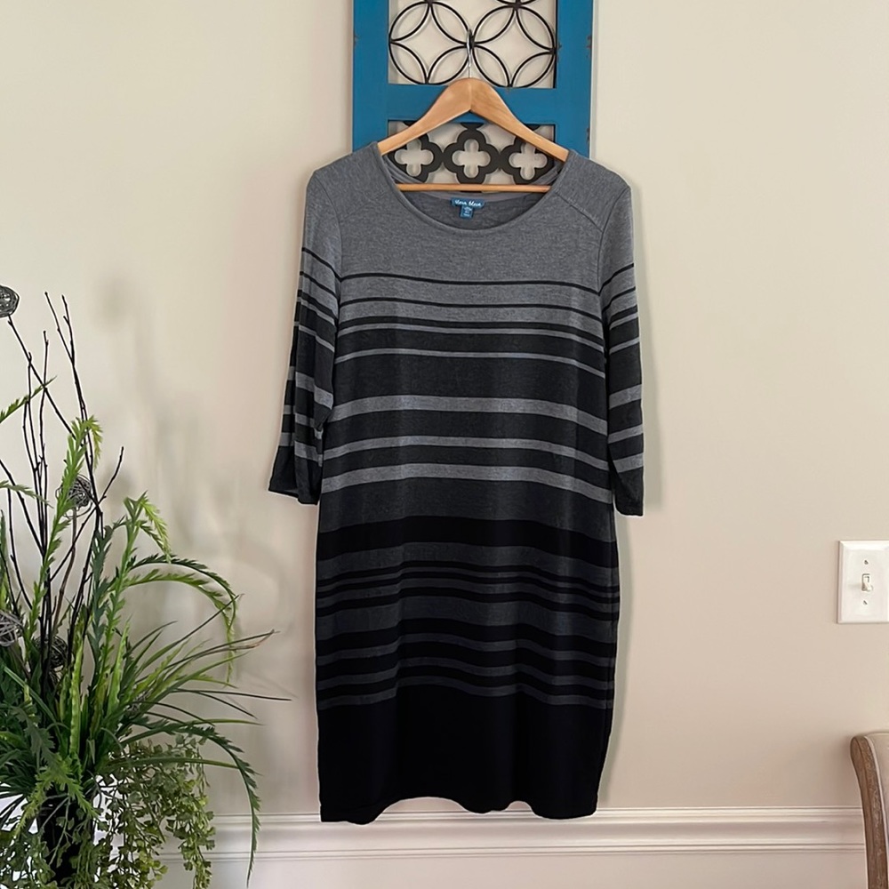Fleur Bleue Comfy Shift Dress
